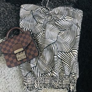 Cute top by Anne Charles